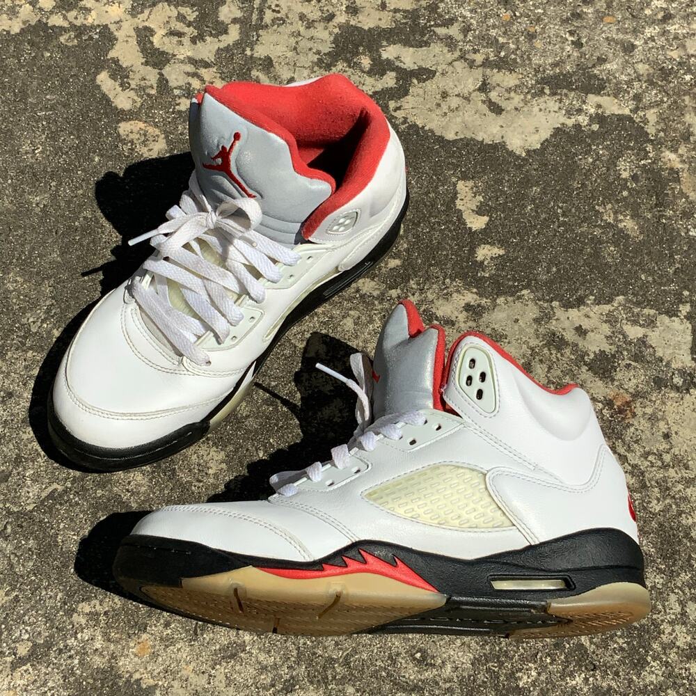 Nike Air Jordan 5 Fire Red 2020 Size 7Y Men 7 WMNS 8.5 White Red Black DA1911-10